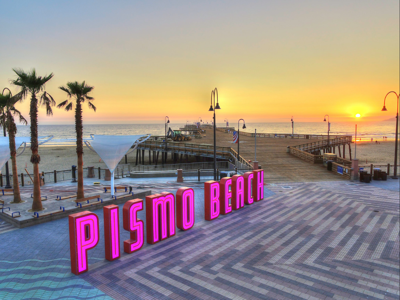 Pismo Beach Conference & Visitors Bureau